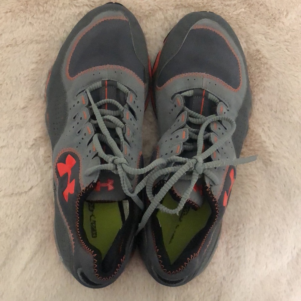 Under Armour Men’s Micro G tennis shoes Size 9.5 - Picture 3 of 12